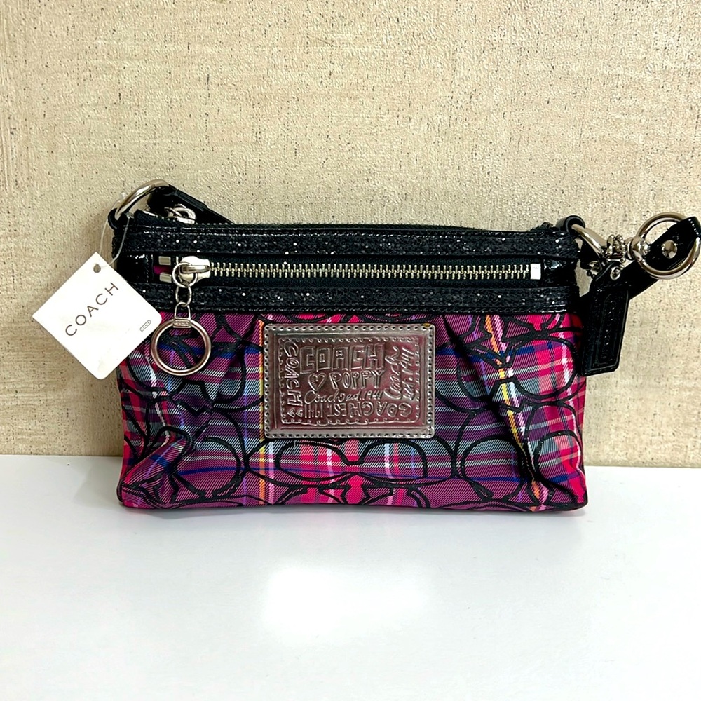 NWT COACH POPPY TARTAN WRISTLET/SMALL PURSE CLUTCH